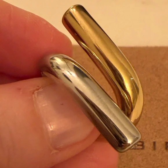 DEMARSON
Ana Two-tone Ring in 12kt Gold-plated Brass - Picture 10 of 10